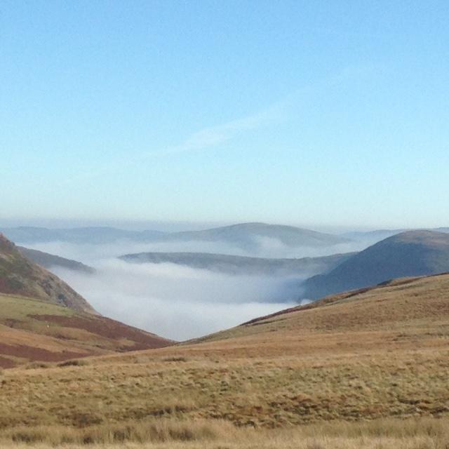 Brynderwen Bed and Breakfast Llangorse Buitenkant foto